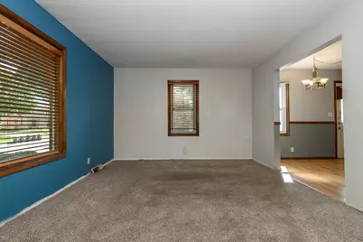 1320  Camden Way #2, Waukesha, WI 53186 - Photo 9