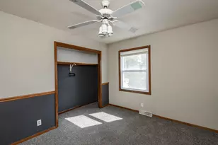 1320 Camden Way, Waukesha, WI 53186 - Photo 17