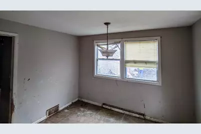 4912 N 22nd St, Milwaukee, WI 53209 - Photo 15