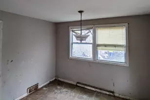 4912 N 22nd St, Milwaukee, WI 53209 - Photo 15