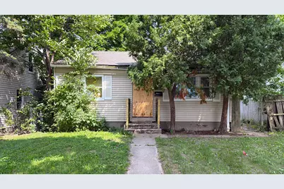 4912 N 22nd St, Milwaukee, WI 53209 - Photo 1