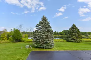 2220 Stonecroft Dr, Grafton, WI 53024 - Photo 31