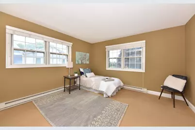 2220  Stonecroft Dr, Grafton, WI 53024 - Photo 25