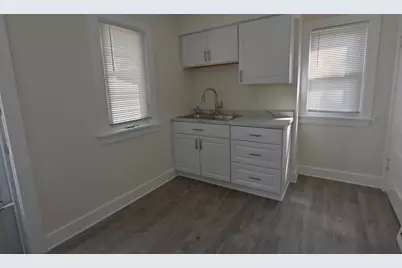 5411 W Wells St, Milwaukee, WI 53208 - Photo 11