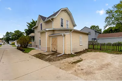 313 E Laflin Ave, Waukesha, WI 53186 - Photo 23
