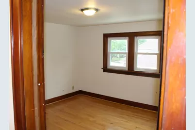 4319 S Quincy Ave, Milwaukee, WI 53207 - Photo 33