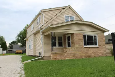 4319 S Quincy Ave, Milwaukee, WI 53207 - Photo 1