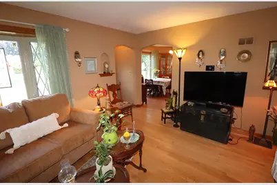 2141 S Livingston Ter, West Allis, WI 53219 - Photo 17