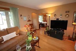 2141 S Livingston Terrace, West Allis, WI 53219 - Photo 17