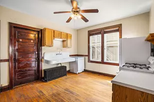 1742 N Pulaski St, Milwaukee, WI 53202 - Photo 37
