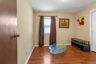 891 E Daffodil Ln, Beloit, WI 53511 - Photo 7