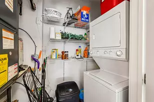 1541 N Jefferson St, Milwaukee, WI 53202 - Photo 21