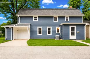 W65N711 St John Ave, Cedarburg, WI 53012 - Photo 17