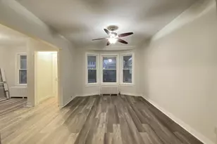1009 S 35th St, Milwaukee, WI 53215 - Photo 5