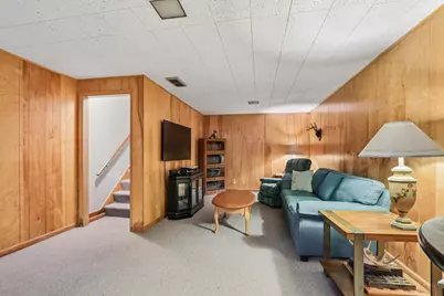 W151N6887  Glenview Dr, Menomonee Falls, WI 53051 - Photo 29