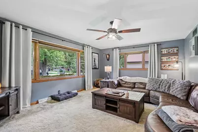 W151N6887  Glenview Dr, Menomonee Falls, WI 53051 - Photo 11
