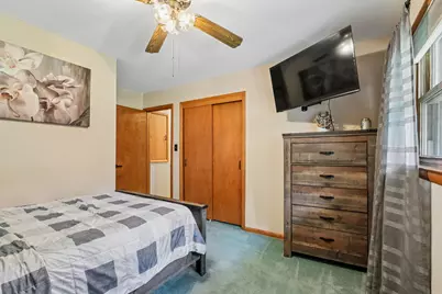 W151N6887  Glenview Dr, Menomonee Falls, WI 53051 - Photo 23