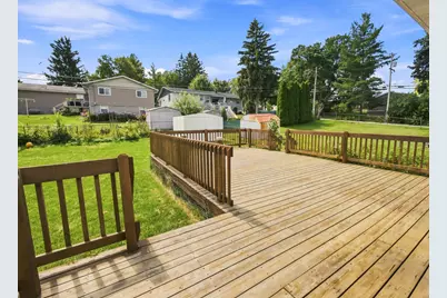 1367  Balsam Pl, West Bend, WI 53095 - Photo 31