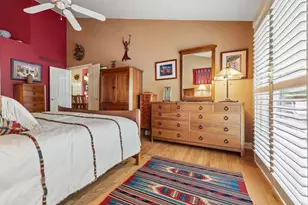 526 Oak Ridge Dr, Hartland, WI 53029 - Photo 23