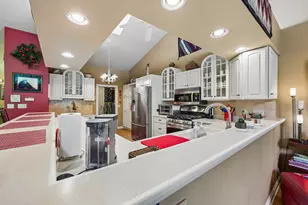526 Oak Ridge Dr, Hartland, WI 53029 - Photo 15