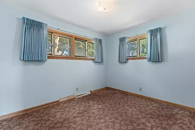 5516 N 103rd St, Milwaukee, WI 53225 - Photo 17