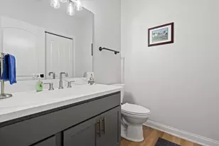 572 Cedar Bluffs Way, Slinger, WI 53086 - Photo 11