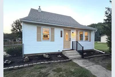 727  7th St, La Crescent, MN 55947 - Photo 1