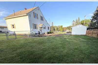 727  7th St, La Crescent, MN 55947 - Photo 15