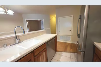 360 W Washington Ave, Madison, WI 53703 - Photo 3