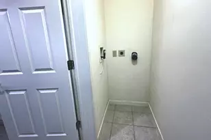 360 W Washington Ave, Madison, WI 53703 - Photo 19