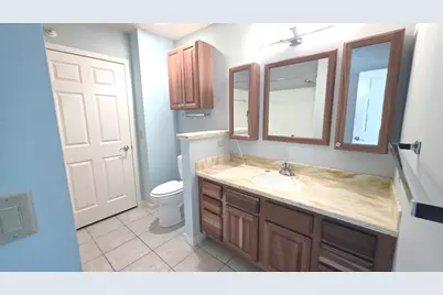 360 W Washington Ave, Madison, WI 53703 - Photo 17