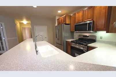 360 W Washington Ave, Madison, WI 53703 - Photo 5