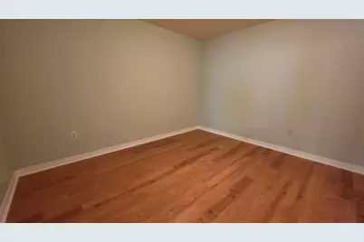 360 W Washington Ave, Madison, WI 53703 - Photo 23