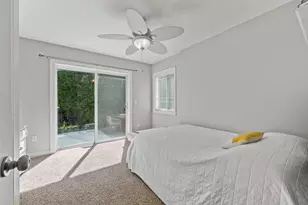 1069 Sauganash Dr, Fontana, WI 53125 - Photo 23