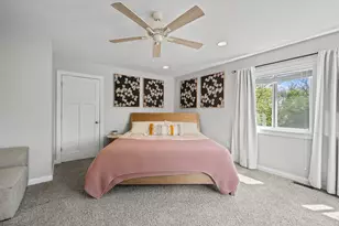 1069 Sauganash Dr, Fontana, WI 53125 - Photo 11