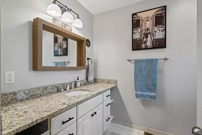 1069  Sauganash Dr, Fontana, WI 53125 - Photo 17