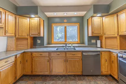 636 E Olson St, Blair, WI 54616 - Photo 11