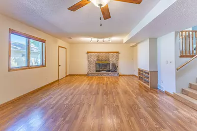 636 E Olson St, Blair, WI 54616 - Photo 31