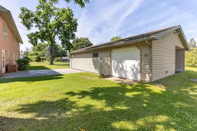 636 E Olson St, Blair, WI 54616 - Photo 43
