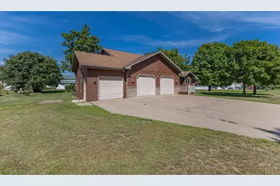 636 E Olson St, Blair, WI 54616 - Photo 55