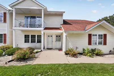 677  Wood River Ct #3, West Bend, WI 53095 - Photo 1