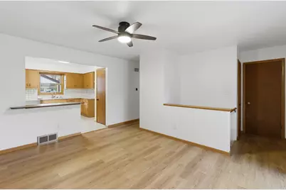 5314 W Nokomis Rd, Brown Deer, WI 53223 - Photo 9