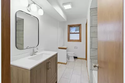 5314 W Nokomis Rd, Brown Deer, WI 53223 - Photo 15