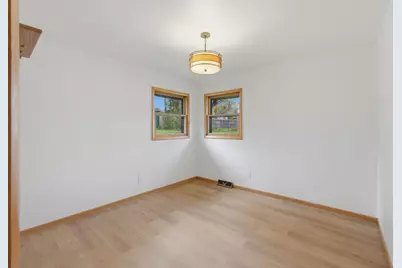 5314 W Nokomis Rd, Brown Deer, WI 53223 - Photo 19