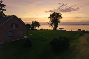 N1574 Joyce Rd, Fort Atkinson, WI 53538 - Photo 11