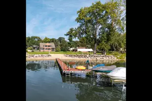 N1574 Joyce Rd, Fort Atkinson, WI 53538 - Photo 7