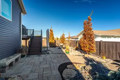1901  Prairie Pl, Holmen, WI 54636 - Photo 3