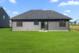 1283 Wild Rye Ln, Oconomowoc, WI 53066 - Photo 25