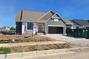 1252 Wild Rye Ln, Oconomowoc, WI 53066 - Photo 1