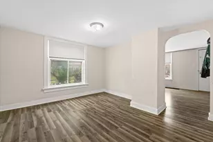 2031 W Pierce St, Milwaukee, WI 53204 - Photo 25